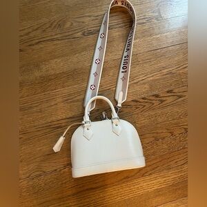 Louis Vuitton Epi Jacquard Alma BB - Quartz